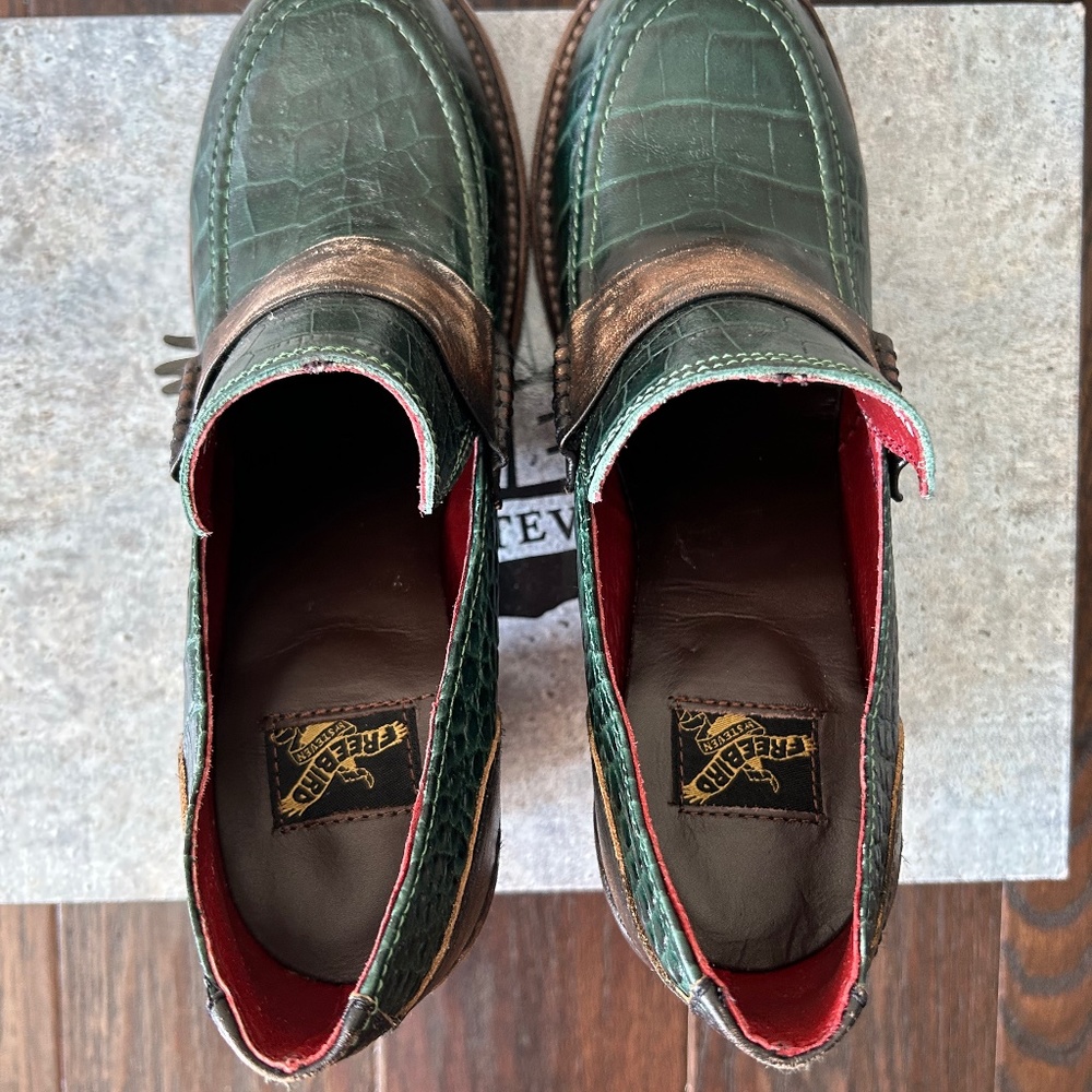 New with Box Freebird Bellevue Green Croco - Picture 6 of 9